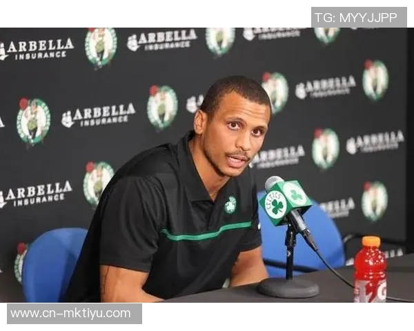 马祖拉盛赞加尔扎拼劲不减直言其能力为实打实的硬实力